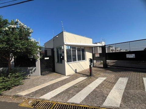 Apartamento para alugar em Pirassununga, Vila Santa Terezinha, com 2 quartos, com 42 m²